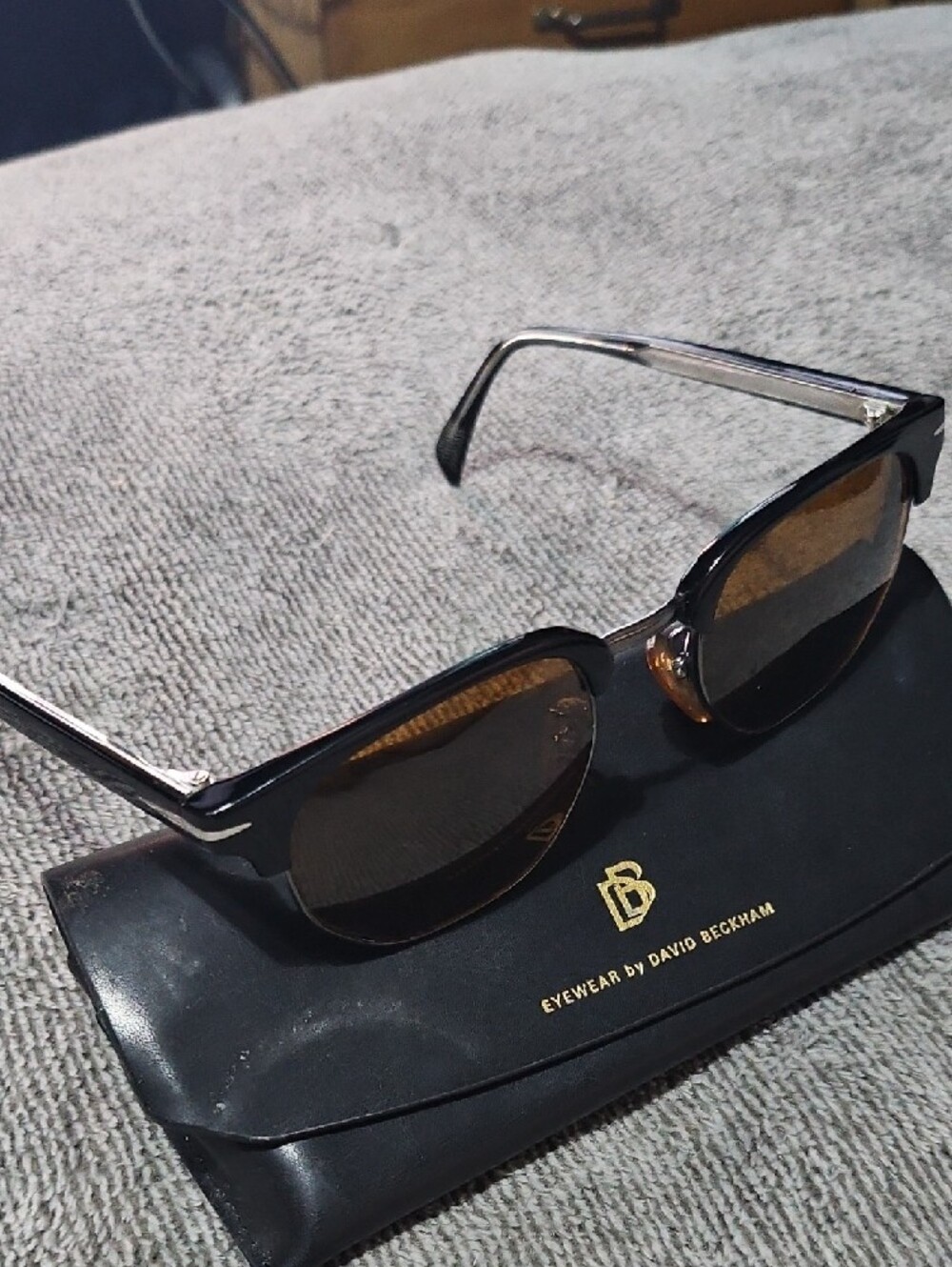 David Beckham Designer Mens Eyewear Brown Tinted Sunglasses - Picture 3 of 5